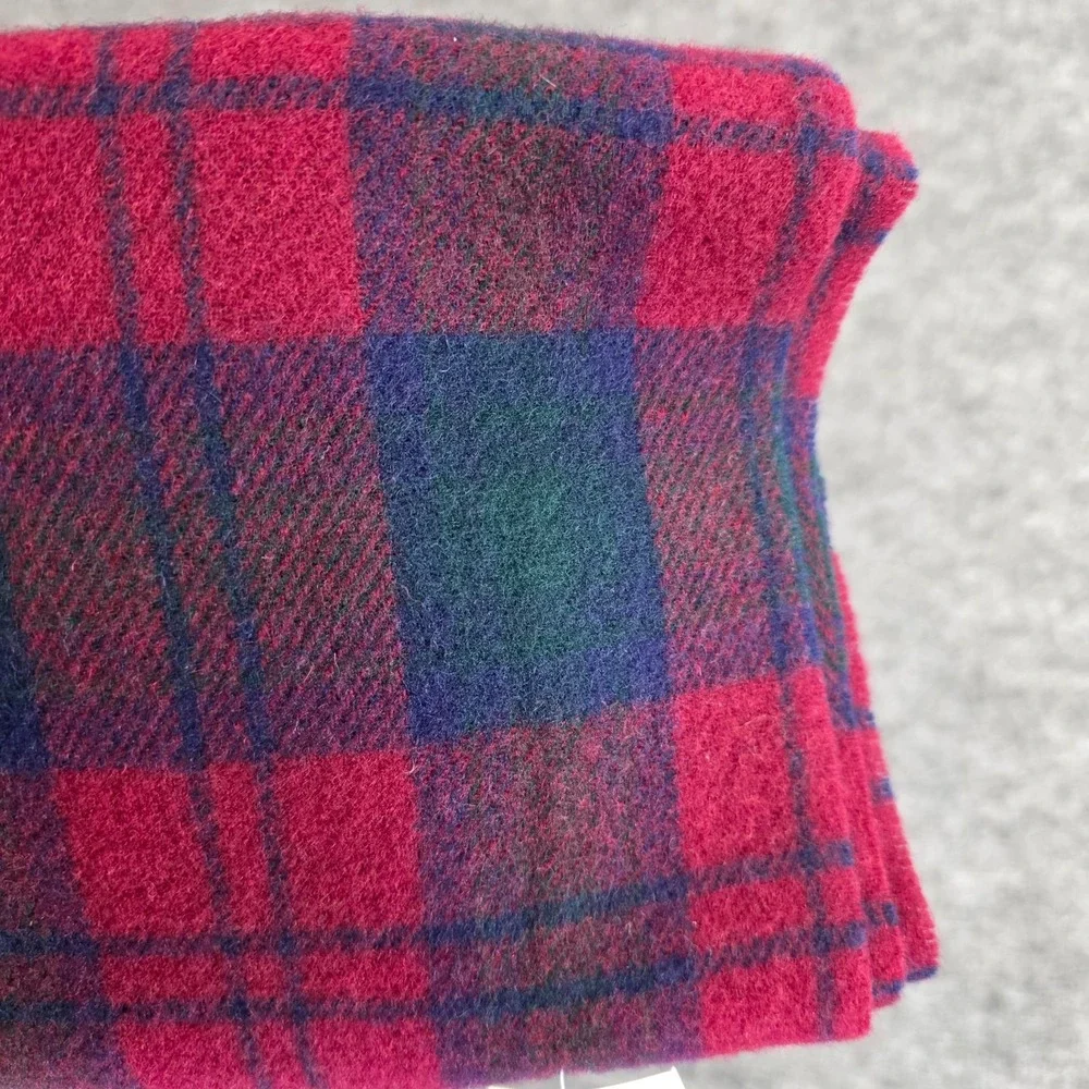 NWT Vintage Highland Home Industries Scarf Tartan Plaid 100%‎ Lambswool Scotland